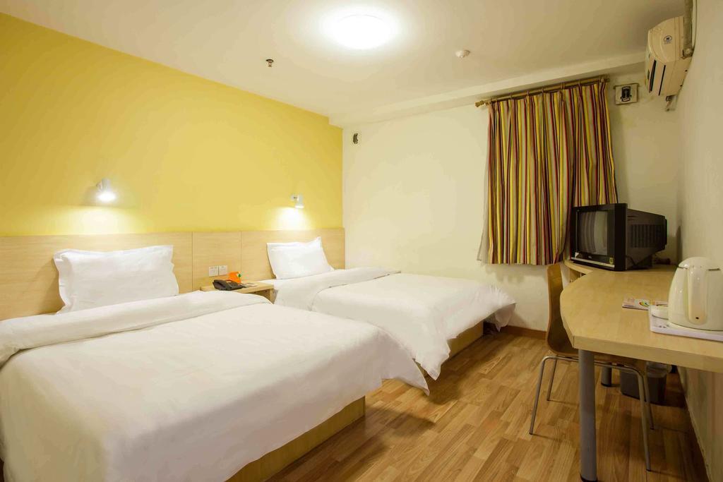 7Days Inn Heyuan Cultrual Palace Renren Le 客房 照片
